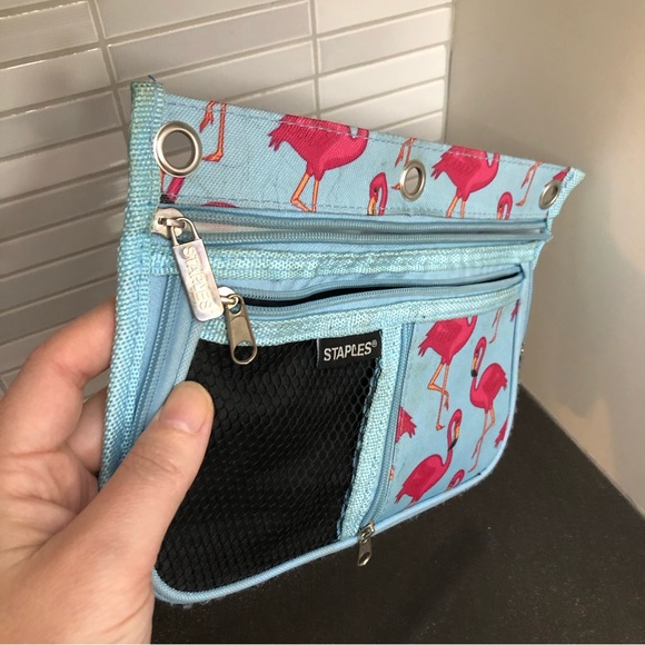 😎Staples flamingo 3 ring pencil case - Picture 8 of 8